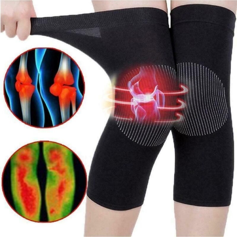 Person with warm kneepads Australia Black color, front view, showing seamless design.