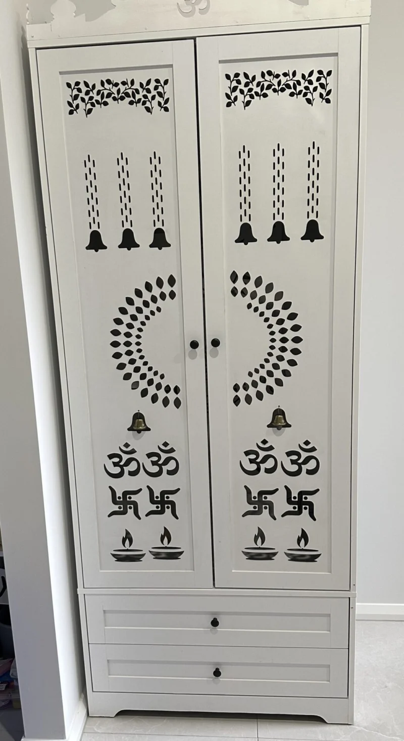 - extra large temple